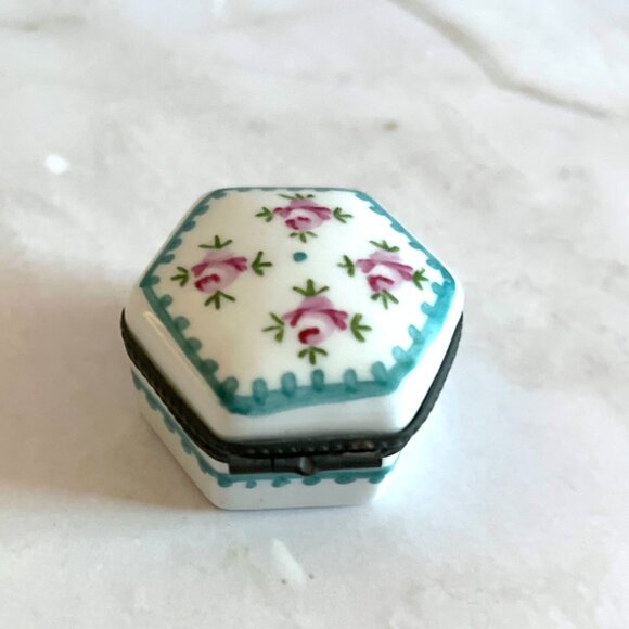Limoges Hexagonal Rose Box: French Porcelain Trinket with Turquoise Border - Picture 2 of 5